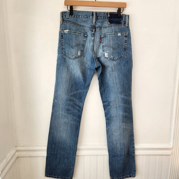 Levi's 501 Distressed Medium Wash Denim Jeans Casual Denim Men's 32x32 - Picture 2 of 10